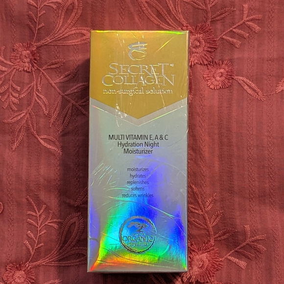 Multi Vitamin E, A & C Hydration Night Moisturizer By Secret Collagen - Sealed - Picture 1 of 9
